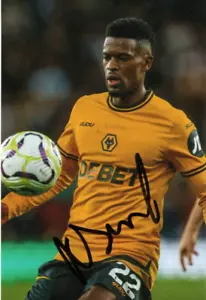 WÖLFE & PORTUGAL: NELSON SEMEDO SIGNED 6x4 ACTION PHOTO+COA **PROOF** - Bild 1 von 2