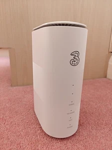 THREE ZTE MC801A WiFi6 5G Router Hub White Used Good Condition Working UK Plug - Photo 1/4