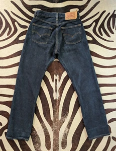 Jeans Levi's 501 29 x 31 V Denim Oscuro Botón Mosca Recto Años 80 EE. UU. Mujeres De Colección Raro - Imagen 1 de 12