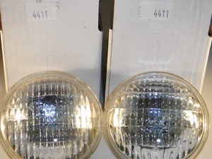  2/EACH # 4411 VINTAGE FLOOD LAMPS - GREAT FOR TAKEDOWN OR WORK / SCENE LIGHTS!! - Picture 1 of 1