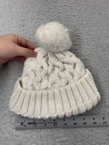 Toby & Company Beanie Toque Youth 7-14 White Knit Acrylic Blend Faux Fur Pom - Picture 1 of 8