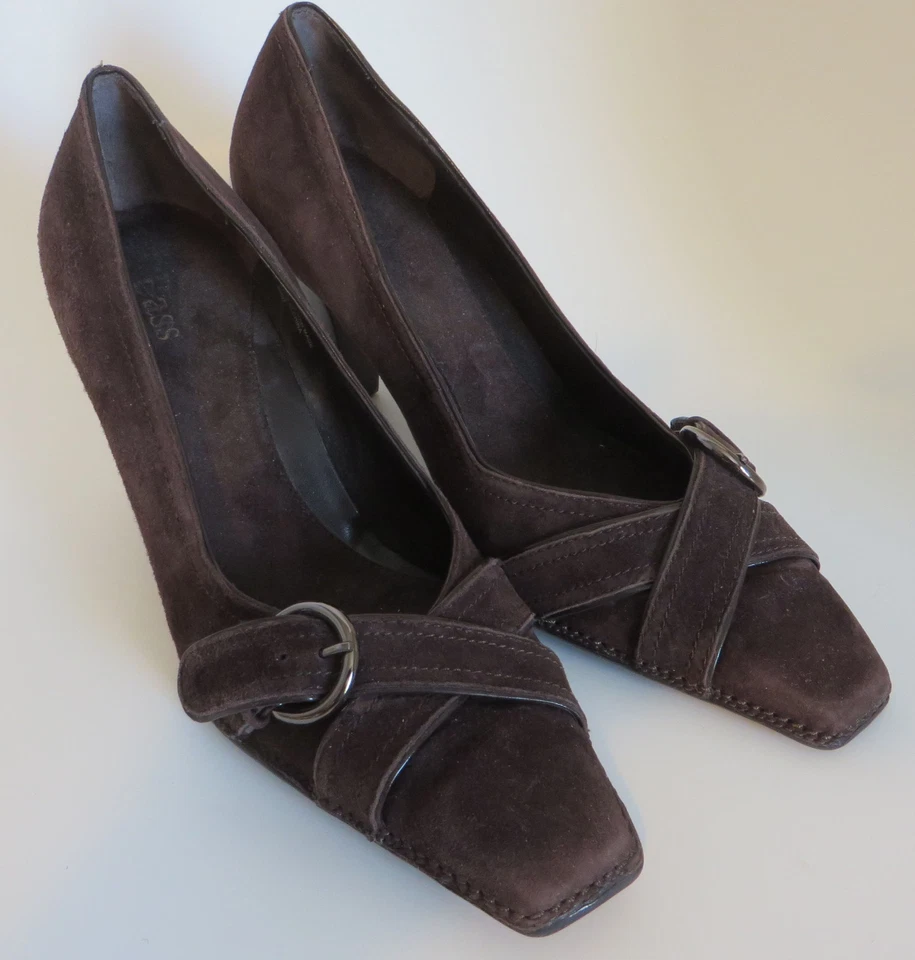 BASS Astrid  Womens size 8.5 M Brown Suede Buckle Loafer Heel Pumps Casual Shoes - Image 1 of 4