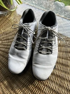 Under Armour Golf Shoes White & Navy 3019893-104 Mens 8.5 Rainy Day Shoe - Picture 1 of 9