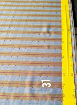 Tissu ancien n°31 rayures bronze et bleu acier à petits motifs rouges - Photo 1/2