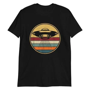 Vintage Retro Alien Tee UFO Alien Space T-Shirt - Picture 1 of 2