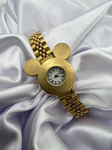 Rare Dainty Vintage 1994 Women’s Gold Tone Mickey Mouse Face Watch Disney - Picture 1 of 8