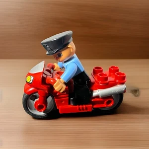 Lego Duplo Vintage Red Motorcycle & Vintage Police Officer Figure - Picture 1 of 6