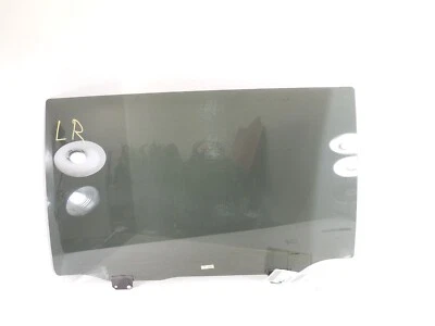 Chrysler Town & Country Rear Door Window Glass Moveable Left OEM 2008-2010 Foto 1 de 2