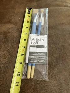 2 White Hog Silk Bristle Paint Brushes Strong And Springy For Artwork - Picture 1 of 3