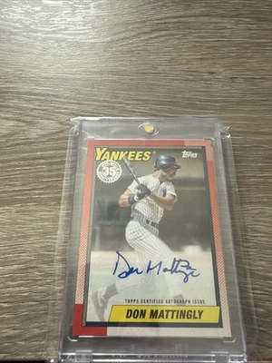 Don Mattingly 1990 Topps Design Autograph 2025 Topps Series 1 #90AU-DM - Image 1 of 2