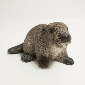 Estatuilla de Castor Stone Critters de Colección "88 UDC" Diseño Unido Escultura Animal - Imagen 1 de 22