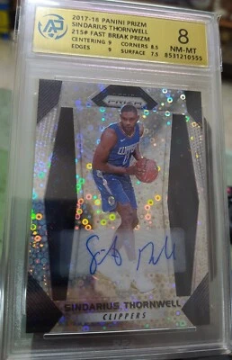 Sindarius Thornwell 2017-18 Panini FastBreak PRIZM Autograph Card (RPA: 8 NM-MT) - Image 1 of 4