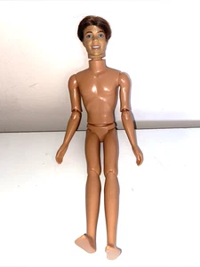 Mattel Barbie 1975 1999 Ken Puppe Nude Rooted Brown Hair Jointed Arme Knie Taille - Bild 1 von 10