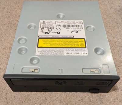 Vintage Pioneer DVR-111DBK IDE (PATA) 16x DVD-RW / CD-RW Burner Drive Sold As Is - Image 1 of 3