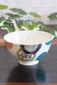 Waza No Kura Stylish Kutani Ware Rice Bowl With Round Pattern, Ceramic, Premium_ - Picture 1 of 8