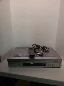 Sony SLV-D350P DVD-Player/VHS-Recorder/mit Fernbedienung getestet Top Zustand - Bild 1 von 9