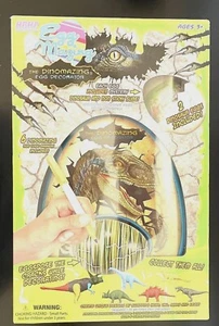 The DinoMazing Egg Decorator w/ Non-Toxic Markers Dino Mazing (NEW) - Picture 1 of 5