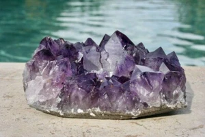 NATURAL AMETHYST TEA LIGHT CANDLE HOLDER - Picture 1 of 11