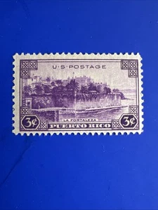 Scott 801 - MNH - La Fortaleza, Puerto Rico - 3c 1937 - sello como nuevo sin usar - Imagen 1 de 2