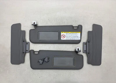 Par de parasol gris iluminado doble deslizamiento Toyota 4Runner 2003-2009 OEM Foto 1 de 4