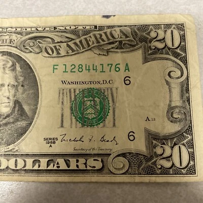 1988 $20 Twenty Dollar Bill Rare Federal Reserve Note Vintage 35 years old - Image 1 of 4