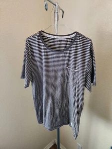 Adam Levine Short Sleeve T-Shirt With Pocket - Picture 1 of 3