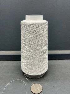 100G Blanco Brillante Color 2/80NM 100% Muy Fino Ovillo de Seda Madreselva - Imagen 1 de 4