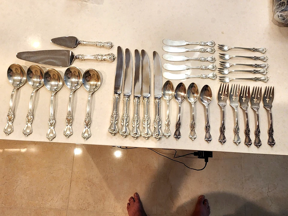 Reed & Barton 31 Piece Sterling Set of Marlborough Flatware - Image 1 of 4