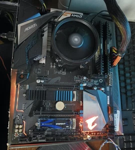 Ryzen 3 3200g+Cooler+Gigabyte B450 Aorus Elite+16gb DDR4+256gb M.2 SSD - Picture 1 of 8