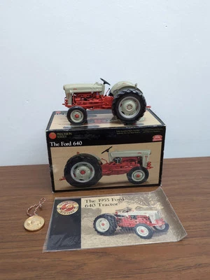 1/16 Ertl Farm Toy Precision Series #8 Ford 640 Tractor New - Image 1 of 4