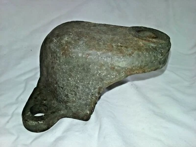 Soporte de grillete trasero militar Dodge Power Wagon NOS izquierdo 833946 -D693 Foto 1 de 4