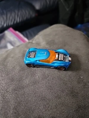 Hot Wheels - Diseñadores Mitsubishi Double Shotz Ruedas ligeramente pegajosas Foto 1 de 4