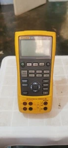 Fluke 724 Process and Temperature Calibrator - Picture 1 of 10
