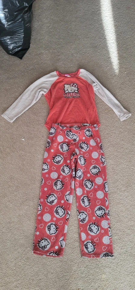 conjunto pijama hello kitty mujer Foto 1 de 3