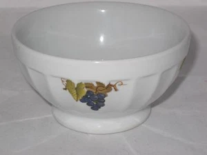 BIA Cordon Bleu Grape Harvest 5 in All Purpose Bowl Mixing Batter Cereal - Picture 1 of 3