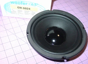 Goldwood Sound GW-6024 Gummi Surround 6,5" Tieftöner 170 Watt 4 Ohm Lautsprecher Neu aus altem Lagerbestand - Bild 1 von 22