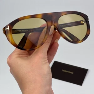 Tom Ford Mujeres Gafas de sol Habana Amarillo Fotocromático Aviador FT1001/S 53E NUEVO - Imagen 1 de 10