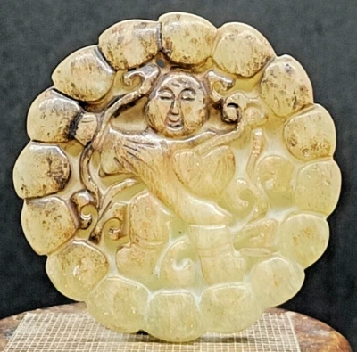 Ancien pendentif Jade Hetian de Bouddha guerrier guan gong artisanat chinois - Photo 1/4