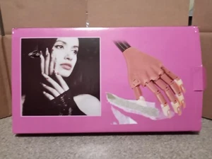 Flexible Practice Hand for Acrylic Nails, Nail Maniquin Hand Training Kit - Picture 1 of 4