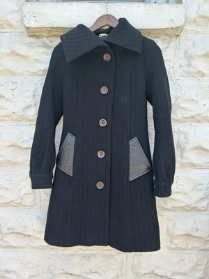 Jaqueta feminina Mackage Coat couro preto lã botão frontal  - Imagem 1 de 4