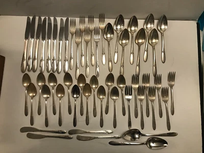 LOT, 52 PIECES, ONEIDA Tudor Plate "Fantasy" Pattern - Изображение 1 из 4