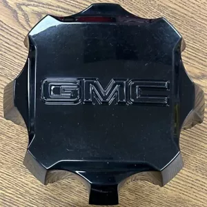 7" GMC Sierra 2500, 3500 OEM Black Center Cap #23378308 single - Picture 1 of 2