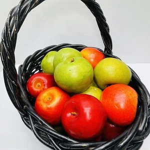 18 MELE VERDI e ROSSE Finta Frutta Rustica Legno Casale Autunno Casetta Decorazione - Foto 1 di 11