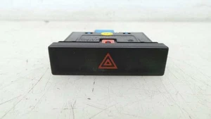 7C0953509 HAZARD WARNING LIGHTS / 7C0953509 / 1090285 FOR VOLKSWAGEN CRAFTER KAS - Picture 1 of 9