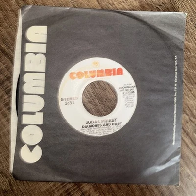 45 7" SP PROMO JUDAS PRIEST DIAMONDS AND RUST Foto 1 de 4
