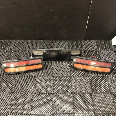 Nissan 300ZX 1989-2000 Tail Lights #081725 Foto 1 de 4