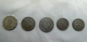 Jamaica 10 Dollars 1999, 10 Cents 1981, E. Germany 1982, Ecuador 20 Centavos - Picture 1 of 2