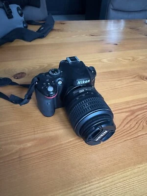 Nikon d5100 inkl. Tasche + extra Objektiv (Zubehörpaket) - Bild 1 von 4