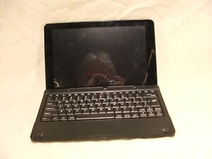 RCA Laptop 10" ~  Detachable Keyboard. Parts only I guess.>