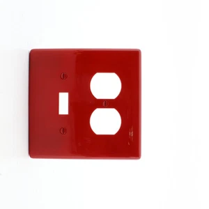Hubbell NPJ18R Red 2-Gang Toggle Duplex Outlet Unbreakable Mid-Size Wallplate - Picture 1 of 4